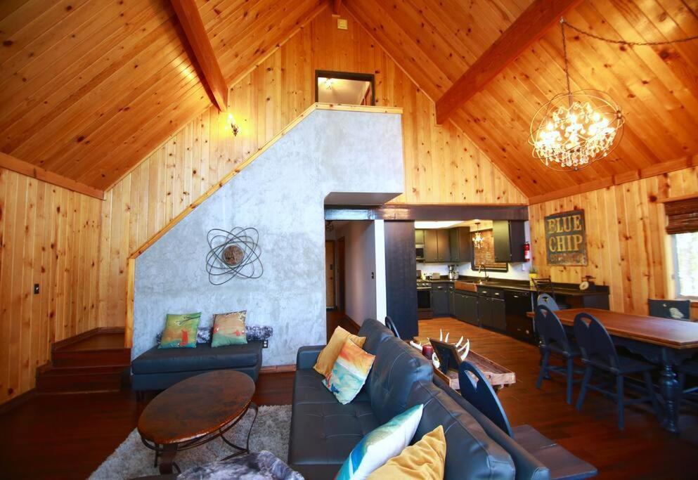 Glimmer Chalet Treetop A-Frame Cabin Lake View ليك أروهيد المظهر الخارجي الصورة